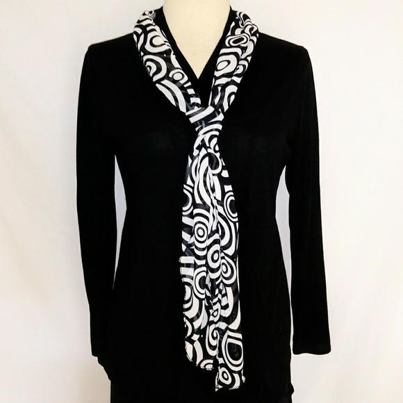 🖤 Silky Scarf #hundredsofscarves - Picture 3 of 4